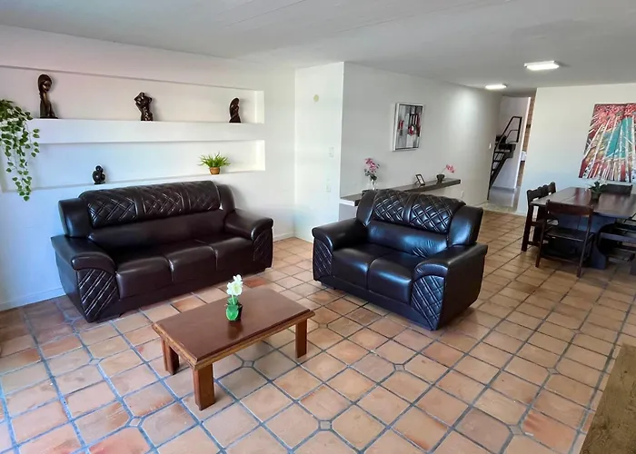 Cobertura Duplex Na Prainha Com 3 Quartos E Churrasqueira! Arraial do Cabo